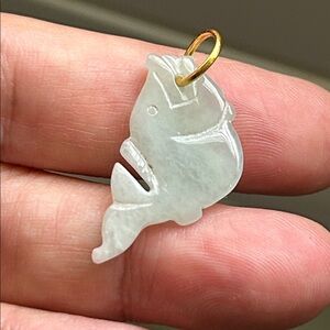 🖤Vintage FISH 🐠 Carved Jade charm pendant